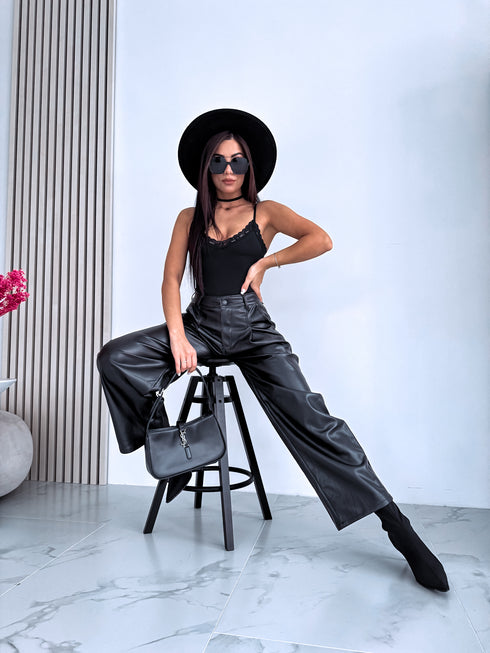Faux leather pants "REALITY" T383 - BLACK